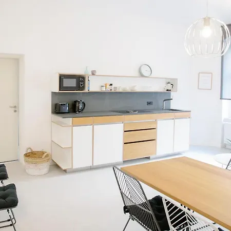 Madflats S-bahn Friedenau Apartment Berlin