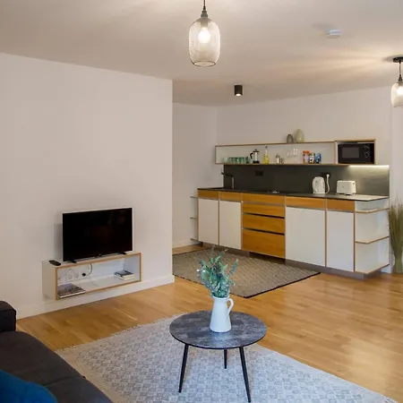 Madflats S-bahn Friedenau Apartamento