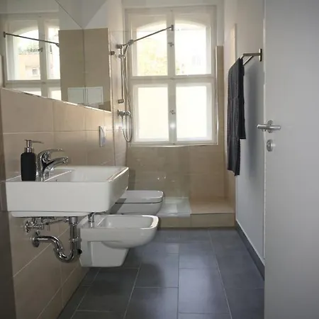 Apartment Madflats S-bahn Friedenau *