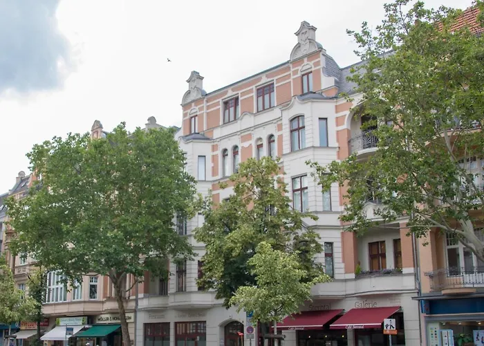 Madflats S-bahn Friedenau Appartement *