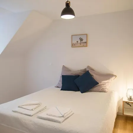 Madflats S-bahn Friedenau *