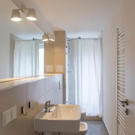 Madflats S-bahn Friedenau Διαμέρισμα