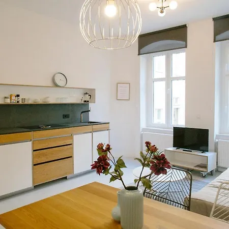 Madflats S-bahn Friedenau * Βερολίνο