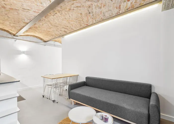 Madflats S-bahn Friedenau * برلين